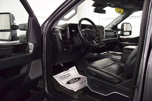 Used 2024 Ford F250 Lariat w/ Lariat Ultimate Package image 16