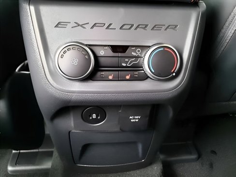 New 2025 Ford Explorer ST image 14