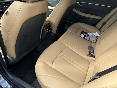 New 2025 Hyundai Sonata Limited image 13