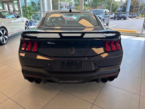 Used 2025 Ford Mustang Dark Horse image 6
