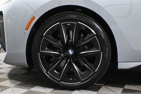 New 2026 BMW 740i xDrive image 12