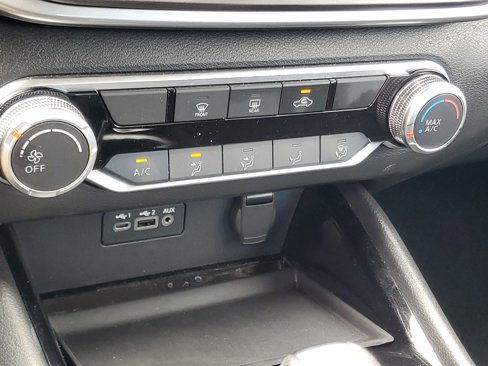 Used 2024 Nissan Altima 2.5 SV image 26