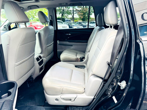Used 2016 Honda Pilot Elite image 13