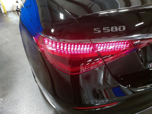 New 2025 Mercedes-Benz S 580 4MATIC Sedan image 36