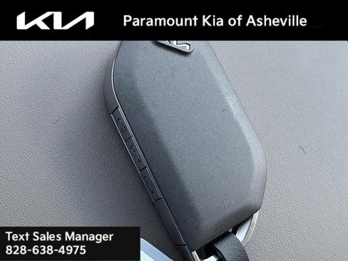 New 2026 Kia Carnival EX image 27