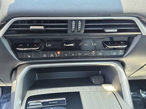New 2025 MAZDA CX-90 3.3 Turbo w/ Preferred Package image 32