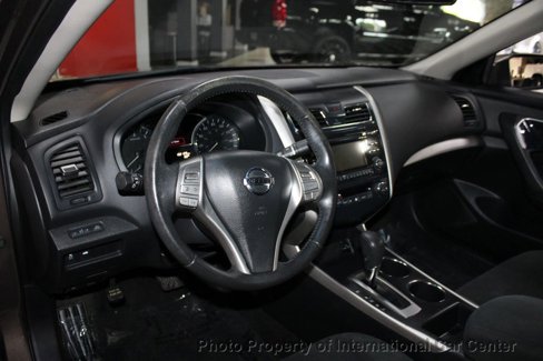 Used 2015 Nissan Altima 2.5 SV image 10