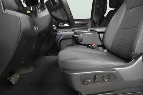 Used 2023 Chevrolet Silverado 1500 LT w/ Protection Package image 17