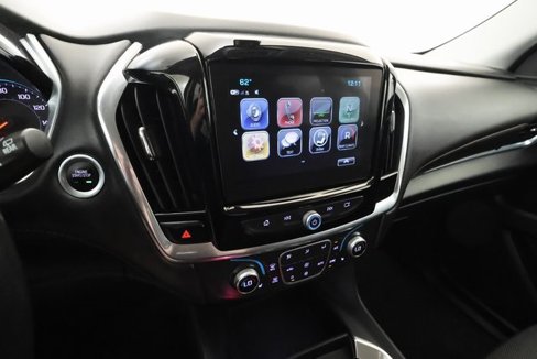 Used 2019 Chevrolet Traverse LT image 18