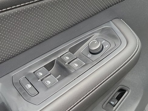 New 2026 Volkswagen Atlas SEL Premium R-Line image 24