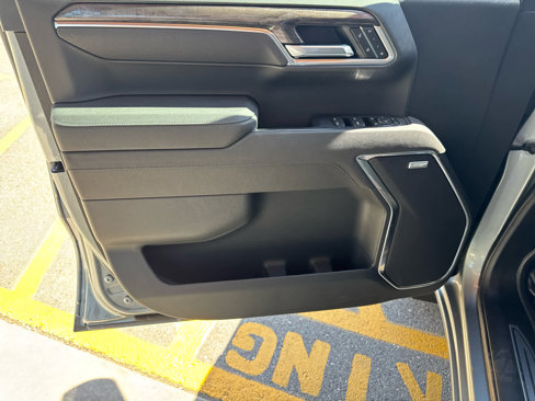New 2026 Chevrolet Silverado 1500 LTZ w/ Technology Package image 10