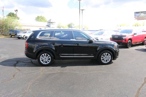 Used 2021 Kia Telluride LX image 12