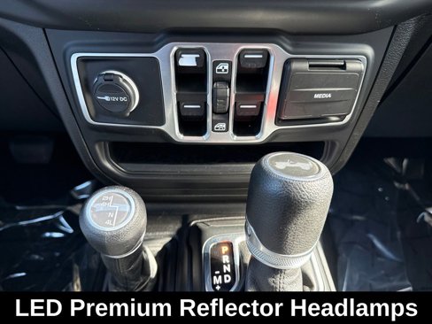Used 2021 Jeep Wrangler Unlimited Sport image 27
