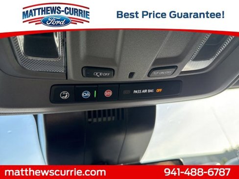 Used 2024 Chevrolet Silverado 1500 Custom image 24