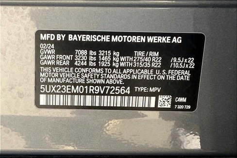 Used 2024 BMW X7 xDrive40i w/ Premium Package image 32