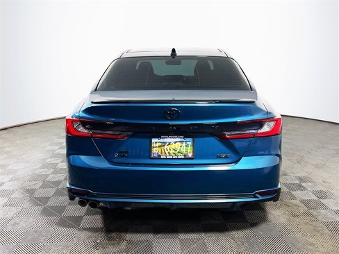 Used 2025 Toyota Camry XSE image 7