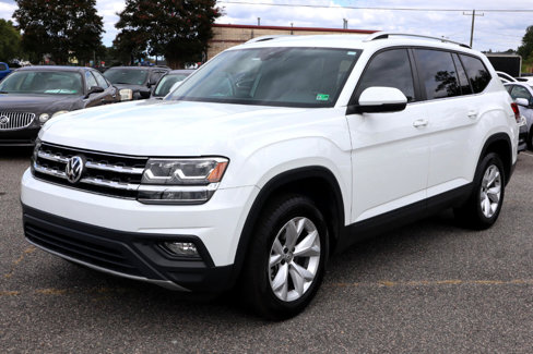 Used 2018 Volkswagen Atlas SE image 2