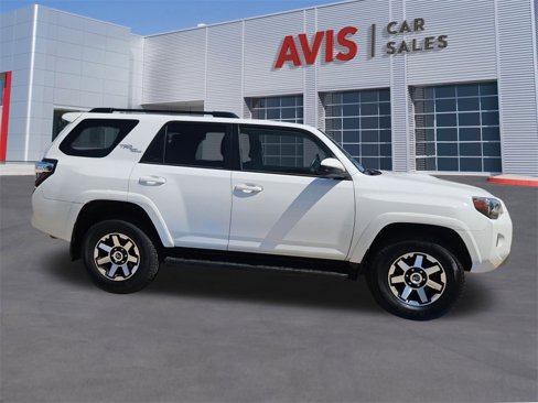 Used 2024 Toyota 4Runner TRD Off-Road image 5