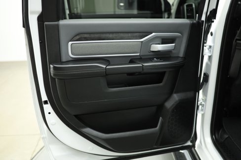 Used 2022 RAM 2500 Big Horn image 42