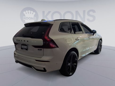 New 2026 Volvo XC60 B5 Ultra w/ Climate Package image 7