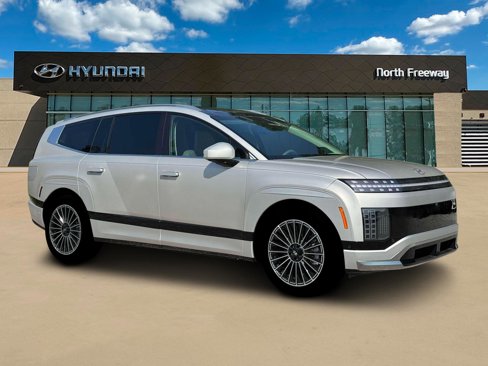 New 2026 Hyundai Ioniq 9 Calligraphy image 10