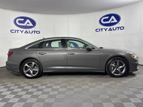 Used 2024 Audi A6 Premium Plus image 4