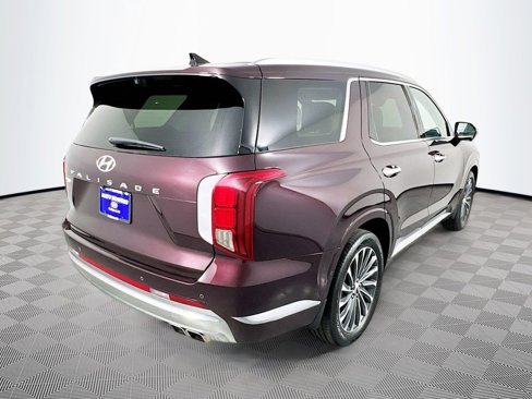Used 2024 Hyundai Palisade Calligraphy image 5