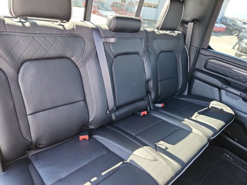 New 2025 RAM 1500 Limited image 18
