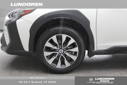 Used 2023 Subaru Outback Limited image 41