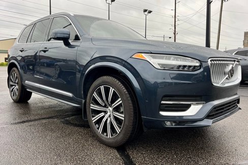 Used 2023 Volvo XC90 B6 Plus w/ Protection Package Premier image 10