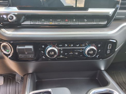 New 2025 GMC Sierra 1500 SLT w/ SLT Premium Package image 15