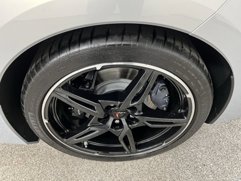 Used 2024 Chevrolet Corvette Stingray Convertible w/ 1LT image 30