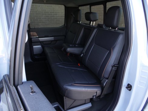 Used 2025 Ford F450 Lariat w/ Lariat Ultimate Package image 15