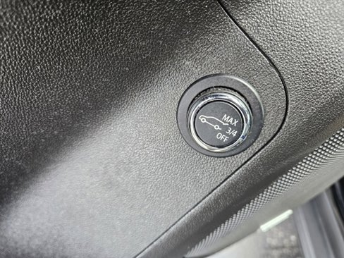 Certified 2023 GMC Acadia Denali w/ LPO, Floor Liner Package image 22