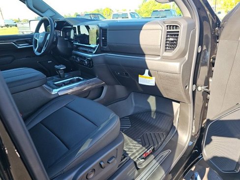 New 2026 Chevrolet Silverado 1500 LTZ w/ LTZ Premium Package image 31
