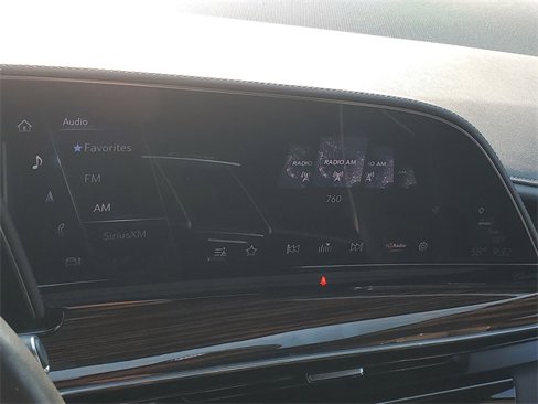 Used 2023 Cadillac Escalade Premium Luxury w/ LPO, Radiant Package image 25