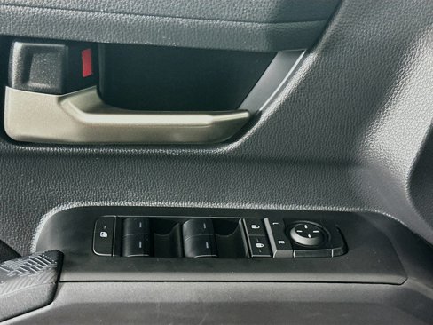 Used 2024 Toyota Tacoma TRD Sport image 15