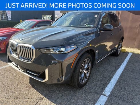 Certified 2026 BMW X5 xDrive40i w/ Premium Package image 1