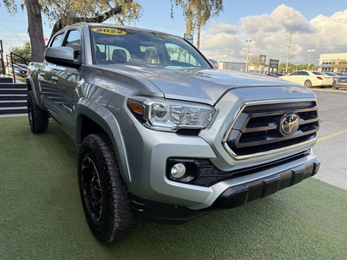 Used 2022 Toyota Tacoma SR5 image 3