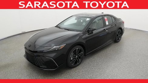New 2026 Toyota Camry Hybrid image 1