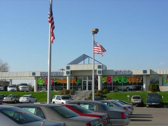 Freeway Ford - MN car dealership in Bloomington, MN 55420-4233 | Kelley
