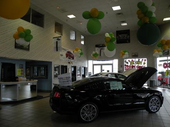 Golden Circle Ford Lincoln car dealership in Jackson, TN ...