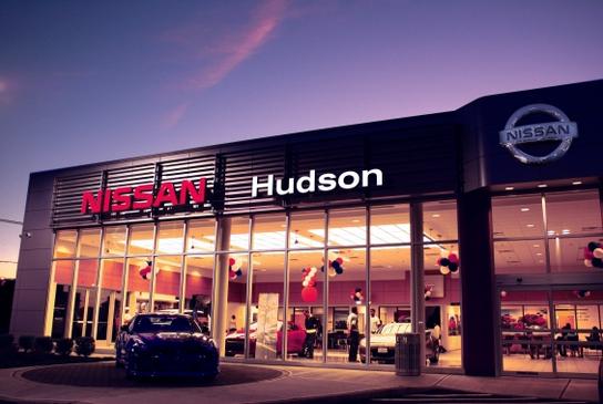 Hudson Nissan car dealership in Jersey City, NJ 07305 ...