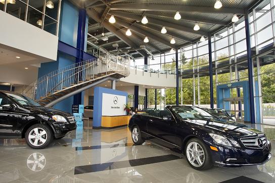 Mercedes Benz Of Lynnwood Car Dealership In Lynnwood Wa