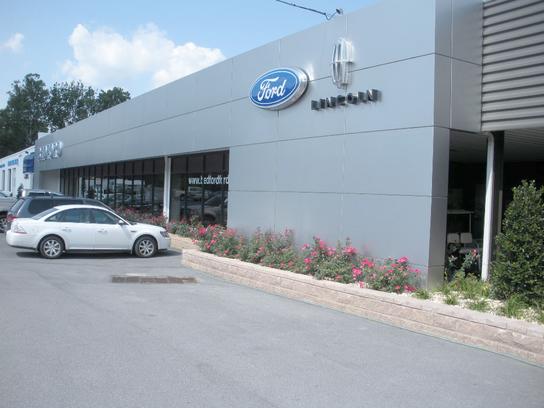 Bedford Ford Lincoln car dealership in Bedford, PA 15522 | Kelley Blue Book