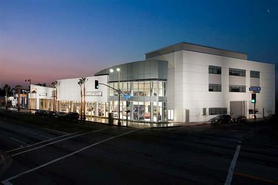 Beverly Hills Bmw Car Dealership In Los Angeles Ca 90036