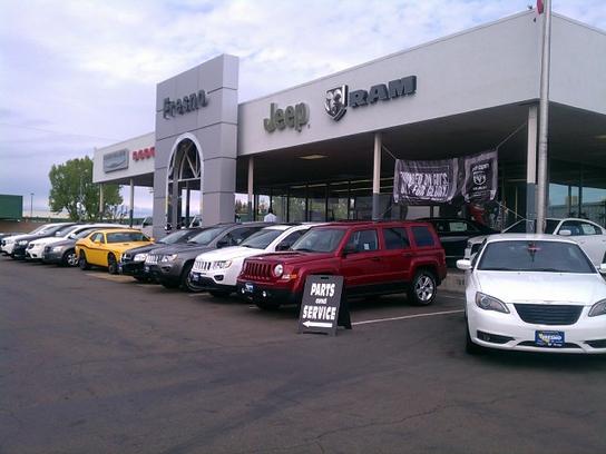 Fresno Chrysler Dodge Jeep Ram car dealership in Fresno ...