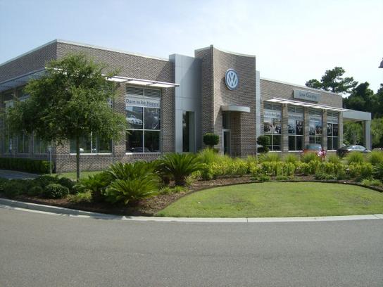 Low Country Volkswagen car dealership in Mt Pleasant, SC 29464-3145
