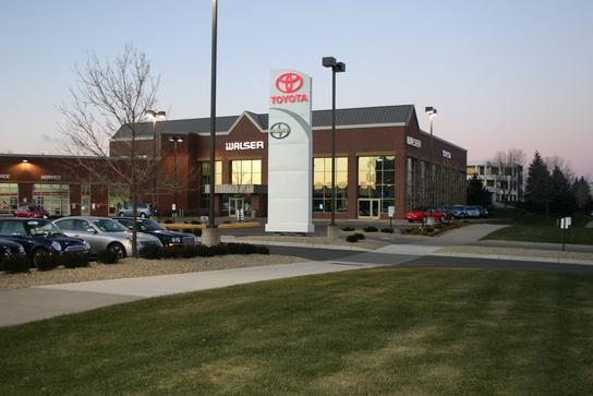 Walser Toyota car dealership in Bloomington, MN 55437 | Kelley Blue Book