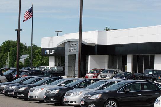 Mills GM car dealership in Baxter, MN 56425 | Kelley Blue Book